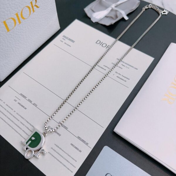 replica,repliche,fake,1:1,earrings,bracelet,ring,jewelry Collana DIOR nuovo modello coppia stile bancone (1926)