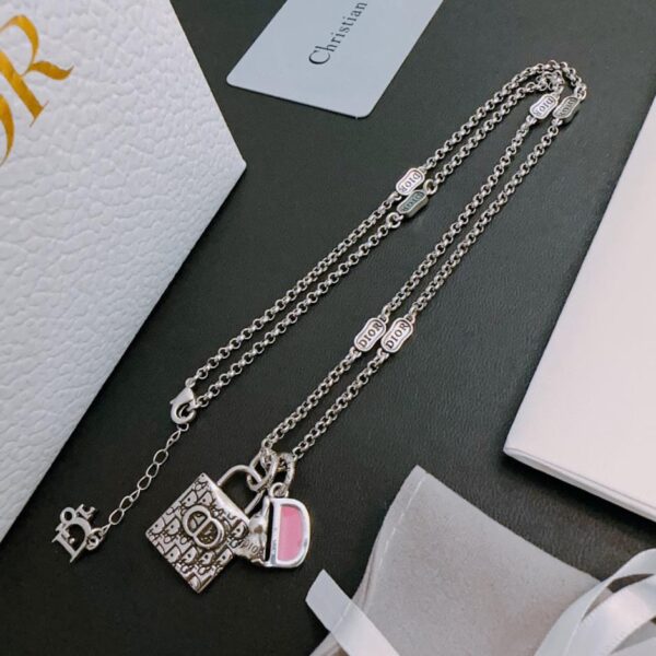replica,repliche,fake,1:1,earrings,bracelet,ring,jewelry Collana DIOR New Counter Coppia Stile (2751)