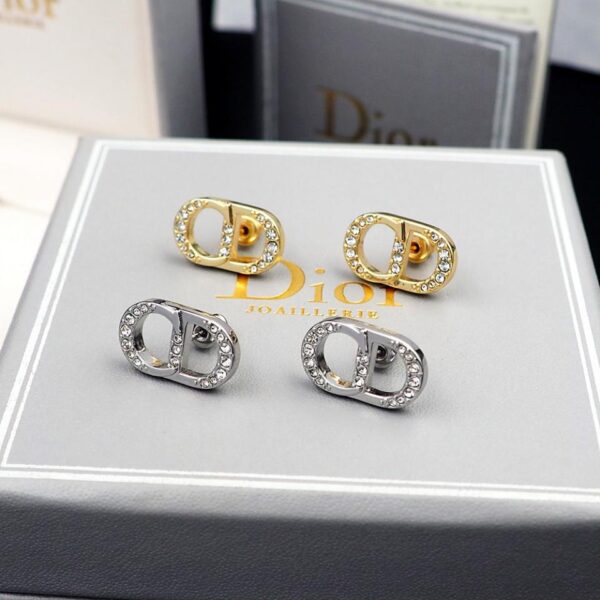 Orecchini Dior CD lettere con diamanti pieni (0FDF)