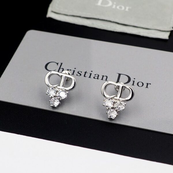 Orecchini a bottone con tre diamanti Dior CD (FFC2)