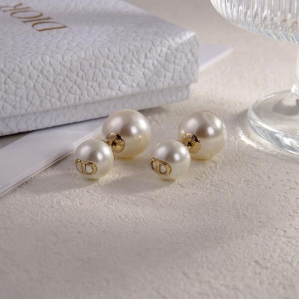 replica,repliche,fake,1:1,earrings,bracelet,ring,jewelry Nuovi orecchini Dior..(4704)