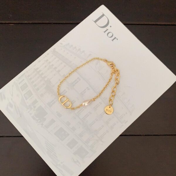 replica,repliche,fake,1:1,earrings,bracelet,ring,jewelry Ultimo braccialetto di perle CD di Dior (68E8)
