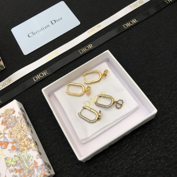 replica,repliche,fake,1:1,earrings,bracelet,ring,jewelry Orecchini Dior controcoerenti (1B77)