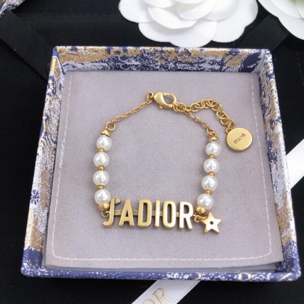 replica,repliche,fake,1:1,earrings,bracelet,ring,jewelry Bracciale Dior con lettera JADIOR stella a cinque punte (5280)