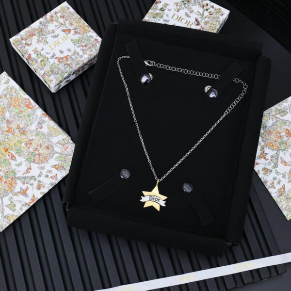 Collana Dior vintage stella a cinque punte bicolore (4AC5)