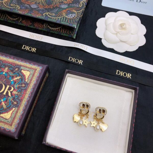 Orecchini a bottone in stile metallo Dior CD (23D2)