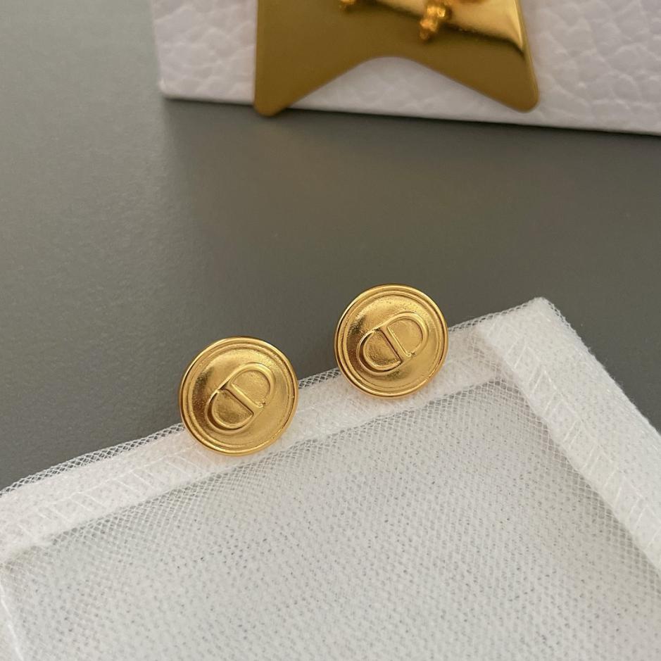replica,repliche,fake,1:1,earrings,bracelet,ring,jewelry Orecchini piccoli rotondi di marca Dior (E8D1) replica,repliche,fake,1:1,earrings,bracelet,ring,jewelry Orecchini piccoli rotondi di marca Dior (E8D1)
