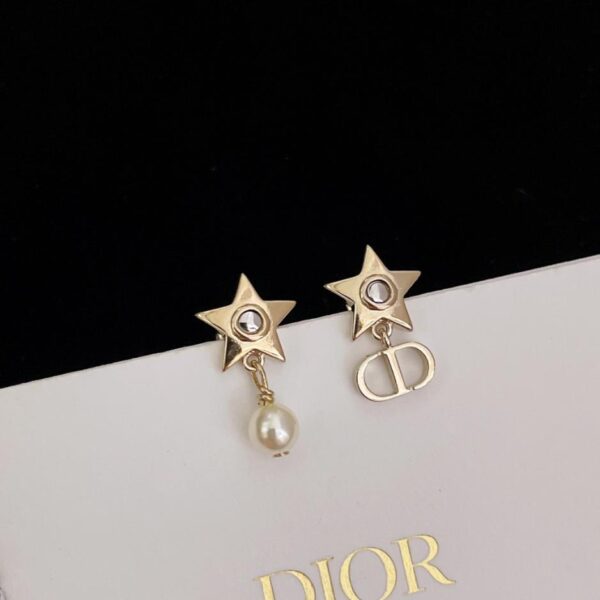 Orecchini con perline cd pendenti con stella Dior (15A7)