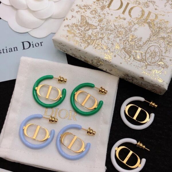 replica,repliche,fake,1:1,earrings,bracelet,ring,jewelry Nuovi orecchini Dior (EEA8)