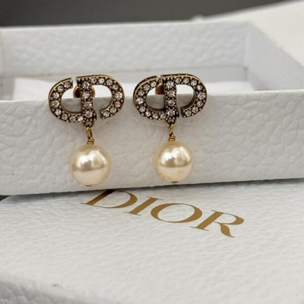 replica,repliche,fake,1:1,earrings,bracelet,ring,jewelry Dior New Vintage CD Orecchini di diamanti Orecchini di perle (35D6)