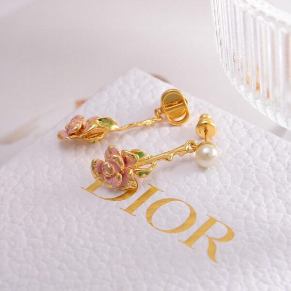 replica,repliche,fake,1:1,earrings,bracelet,ring,jewelry Dior nuovi orecchini contatore (E977)