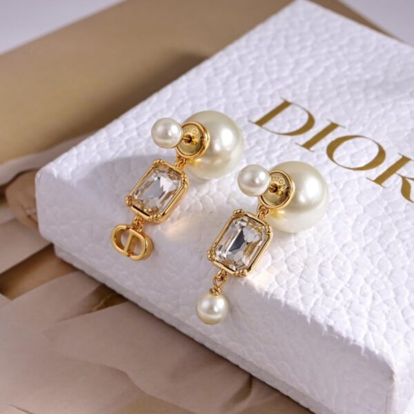 Orecchini Dior nuova lettera (35DC)