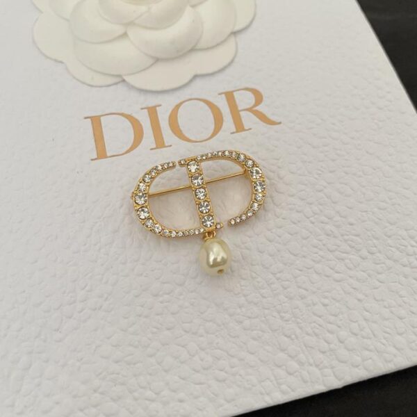 replica,repliche,fake,1:1,earrings,bracelet,ring,jewelry Spilla CD Dior (AC03)