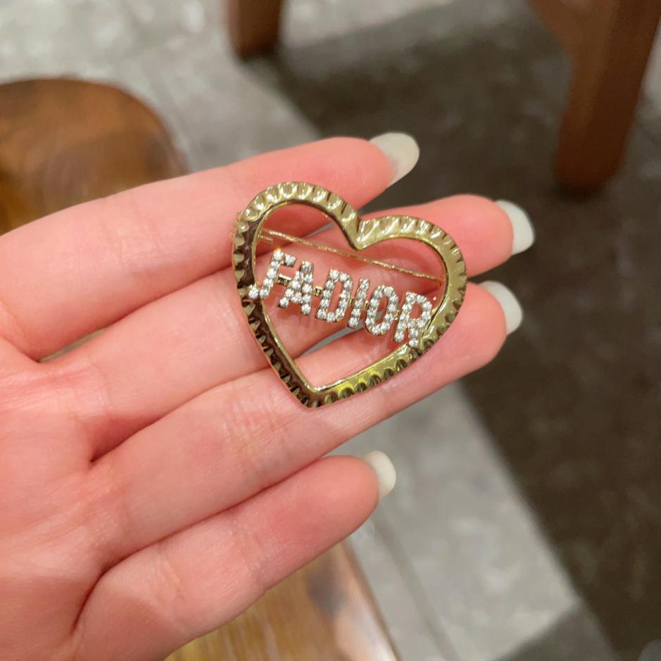 replica,repliche,fake,1:1,earrings,bracelet,ring,jewelry Spilla dell’amore Dior JADIOR (16F9) replica,repliche,fake,1:1,earrings,bracelet,ring,jewelry Spilla dell’amore Dior JADIOR (16F9)