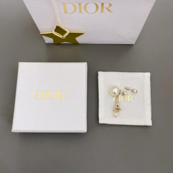 replica,repliche,fake,1:1,earrings,bracelet,ring,jewelry Orecchini a lobo asimmetrici Dior Torre Eiffel (A7B3)