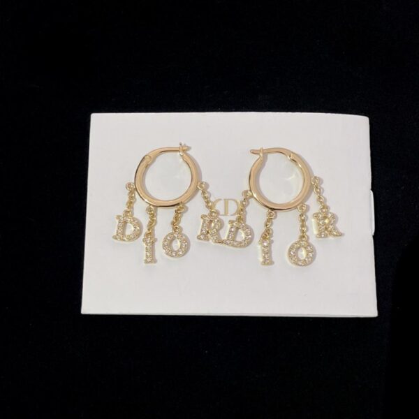 replica,repliche,fake,1:1,earrings,bracelet,ring,jewelry Orecchini Dior con lettera full diamanti (AE50)