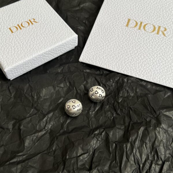 replica,repliche,fake,1:1,earrings,bracelet,ring,jewelry Orecchini medievali Dior. (8B22)