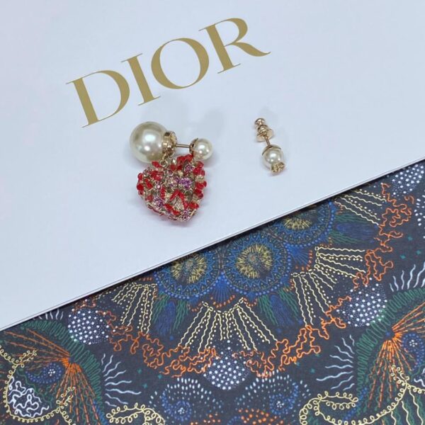 Orecchini Dior Love in edizione limitata (39EC)