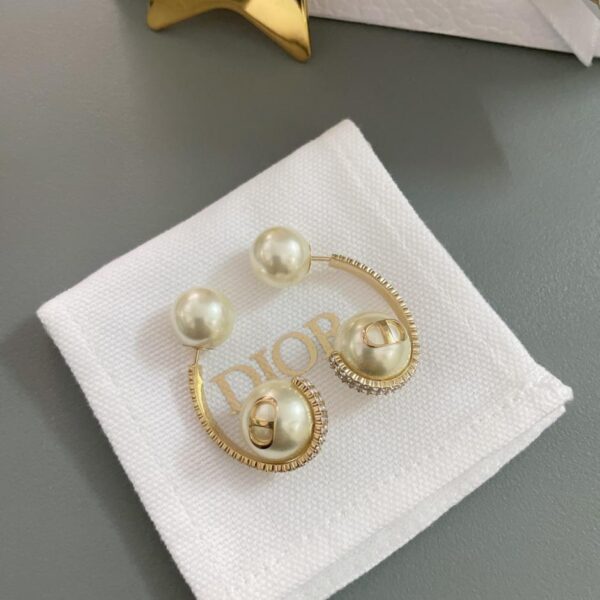 replica,repliche,fake,1:1,earrings,bracelet,ring,jewelry Orecchini Dior con perle grandi e piccole (8A5D)