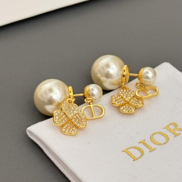 replica,repliche,fake,1:1,earrings,bracelet,ring,jewelry Orecchini Dior con perle e diamanti quadrifoglio (5B0E)