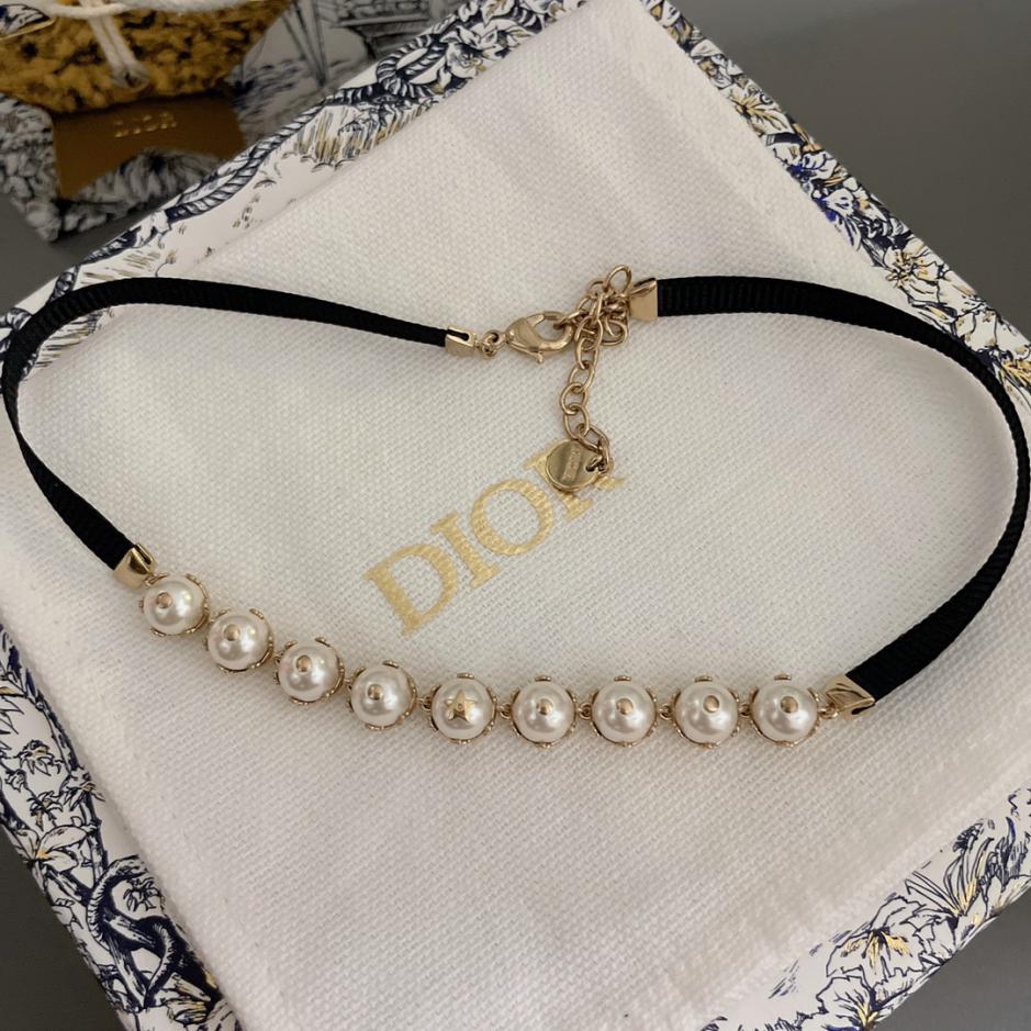 replica,repliche,fake,1:1,earrings,bracelet,ring,jewelry Choker con nastro a nove perle Dior(9530) replica,repliche,fake,1:1,earrings,bracelet,ring,jewelry Choker con nastro a nove perle Dior(9530)