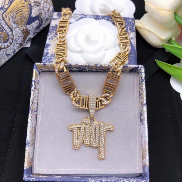 replica,repliche,fake,1:1,earrings,bracelet,ring,jewelry Nuova collana con diamanti Dior Letter (837F)