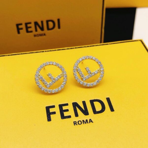 replica,repliche,fake,1:1,earrings,bracelet,ring,jewelry Orecchini a bottone tondi Fendi con diamanti (14EC)