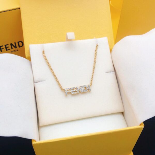 replica,repliche,fake,1:1,earrings,bracelet,ring,jewelry Collana Fendi lettera con diamanti (652A)