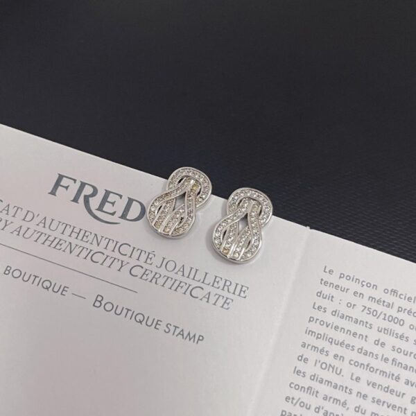 replica,repliche,fake,1:1,earrings,bracelet,ring,jewelry Orecchini Fred a ferro di cavallo con diamanti blu (BE9A)
