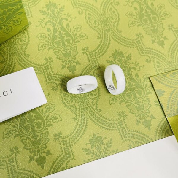 replica,repliche,fake,1:1,earrings,bracelet,ring,jewelry Anello in ceramica Gucci(1702)