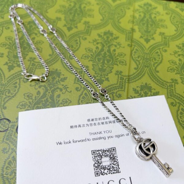 Collana Gucci ultime sei catene G della serie Anger Forest (0888)