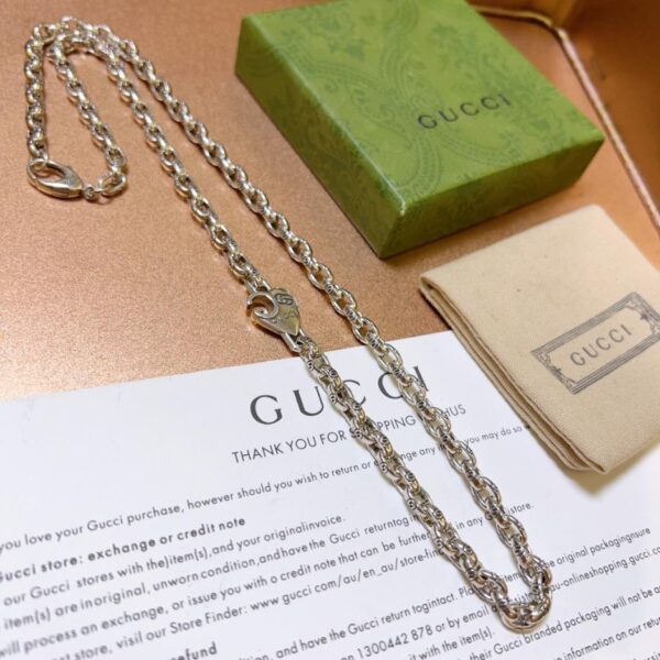 L'ultima catena di prodotti Gucci serie Anger Forest design doppia g (9F24)