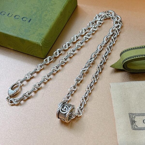 replica,repliche,fake,1:1,earrings,bracelet,ring,jewelry L’ultima catena di prodotti Gucci serie Anger Forest doppia g (091A)