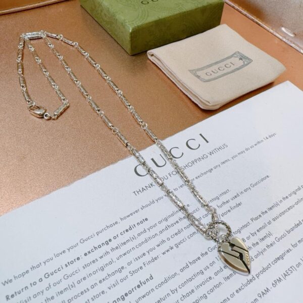 replica,repliche,fake,1:1,earrings,bracelet,ring,jewelry L’ultima catena di prodotti Gucci Anger Forest serie doppia G modello classico 7B4D)