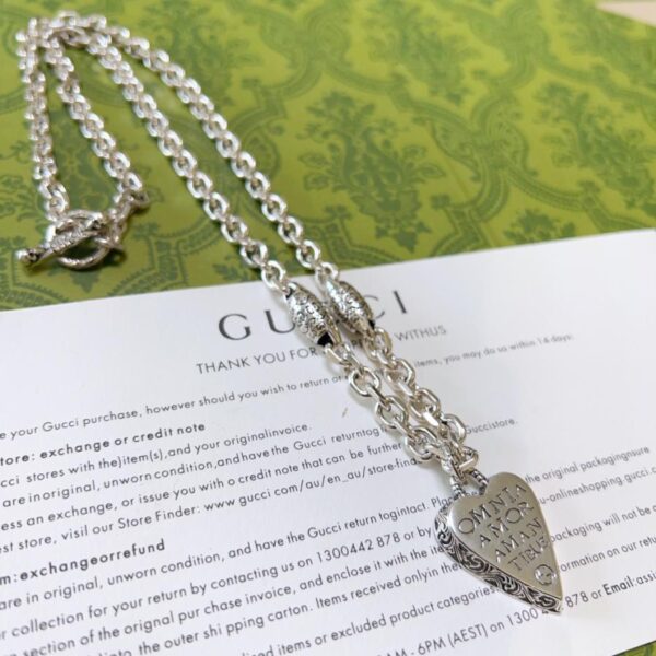 replica,repliche,fake,1:1,earrings,bracelet,ring,jewelry Ultima catena di prodotti Gucci Anger Forest serie 117E)