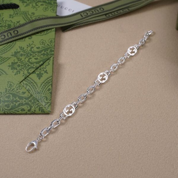 replica,repliche,fake,1:1,earrings,bracelet,ring,jewelry [Argento sterling 925 all-over] Bracciale Gucci Doppia G in argento brillante intrecciato, stesso stile per uomo e donna, serie Interlocking G (76A1)