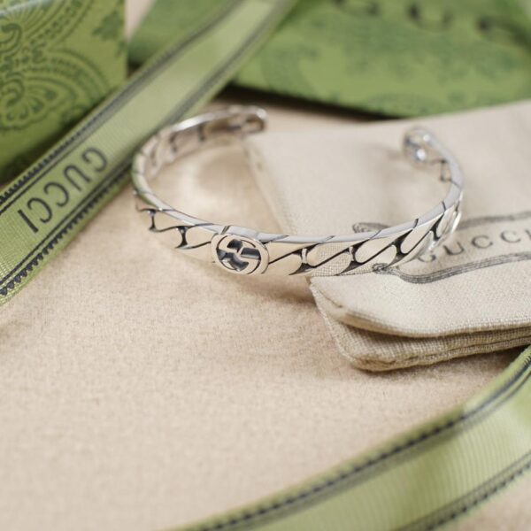 replica,repliche,fake,1:1,earrings,bracelet,ring,jewelry [Argento sterling 925 all-over] Bracciale Gucci doppia g in argento intrecciato, bracciale per coppia serie Interlocking (549C)