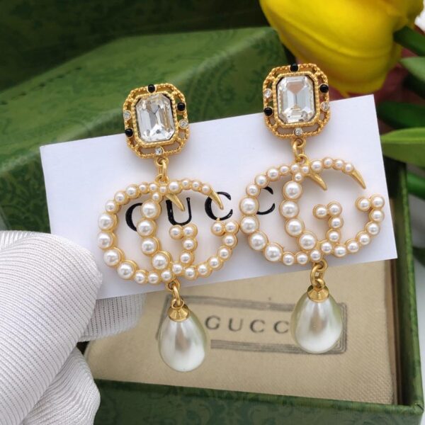 replica,repliche,fake,1:1,earrings,bracelet,ring,jewelry Gucci nuovi orecchini di perle gocciolanti con perle sumi di diamanti quadrati di cristallo (8214)