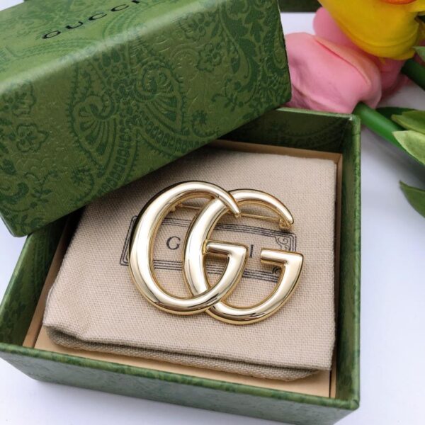 L'ultima spilla lucida GG di Gucci (B935)
