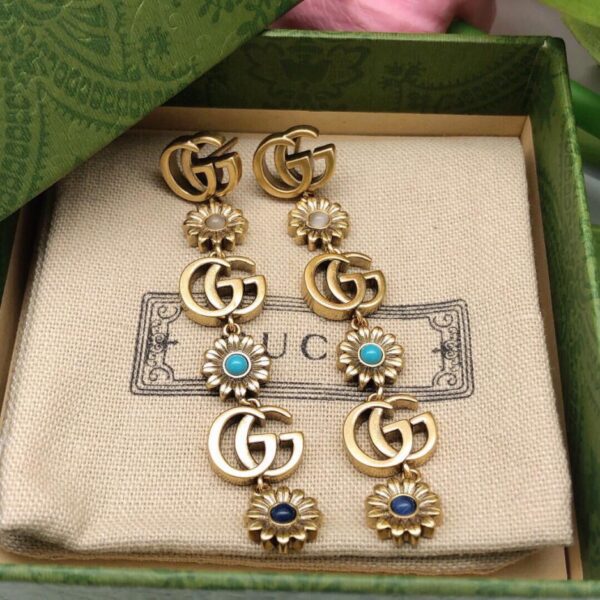 replica,repliche,fake,1:1,earrings,bracelet,ring,jewelry Gucci nuovi orecchini con nappine a forma di fiore (6890)