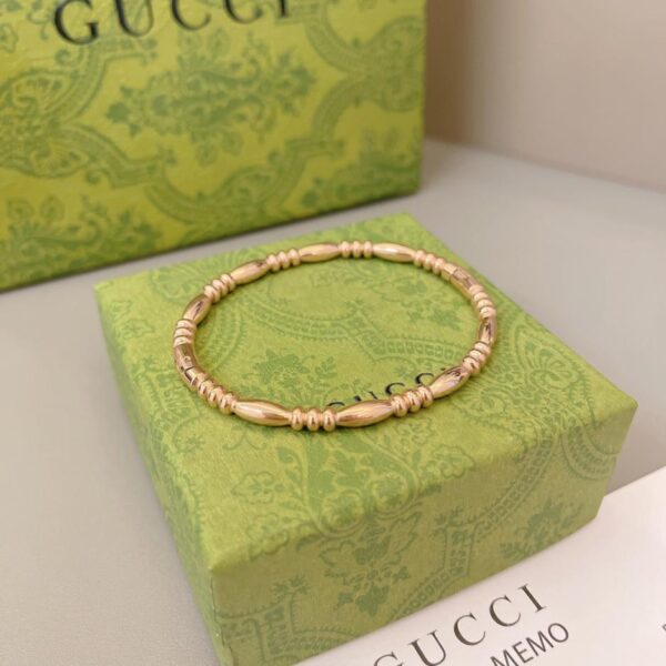 replica,repliche,fake,1:1,earrings,bracelet,ring,jewelry Ultimo braccialetto Gucci 2024 (544A)