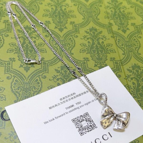 replica,repliche,fake,1:1,earrings,bracelet,ring,jewelry L’ultima catena di prodotti Gucci serie Anger Forest collana doppia G 0AC8)