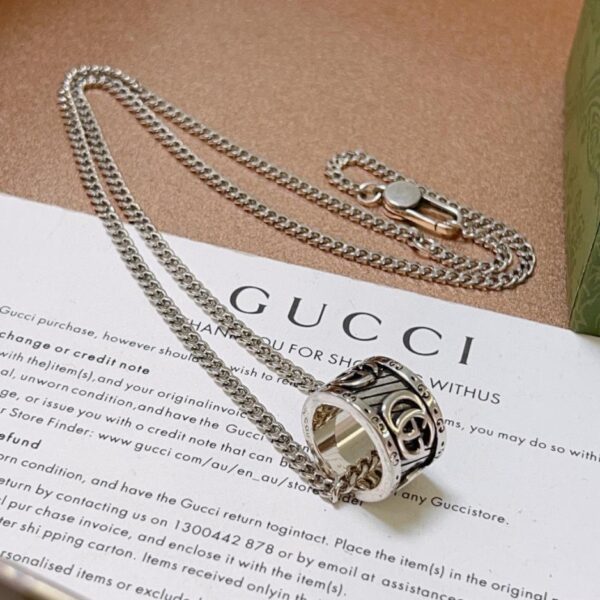 replica,repliche,fake,1:1,earrings,bracelet,ring,jewelry L’ultima catena di prodotti Gucci serie Anger Forest collana doppia G C330)