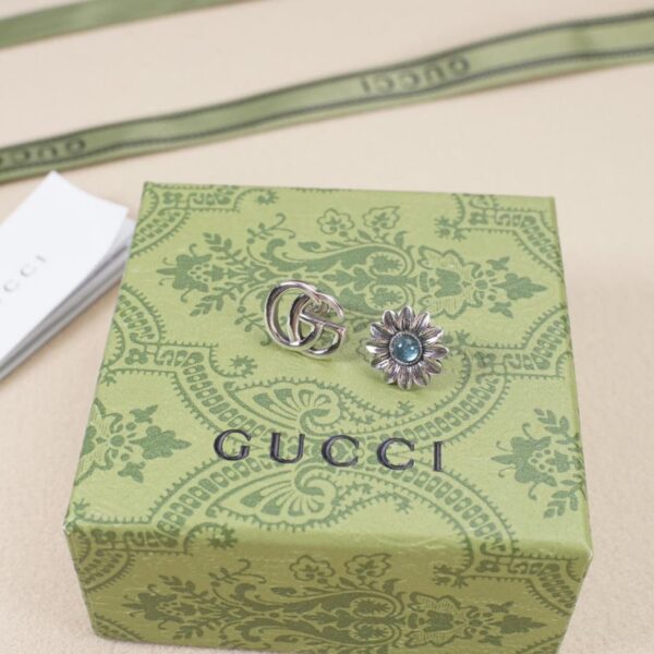 replica,repliche,fake,1:1,earrings,bracelet,ring,jewelry [Argento sterling 925 all-over] Orecchini retrò Gucci ad incastro con doppia G margherita AB Edition (8945)