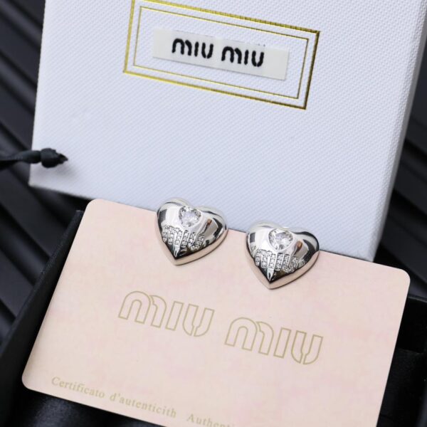replica,repliche,fake,1:1,earrings,bracelet,ring,jewelry Orecchini Miumiu classici dell’amore (217F)