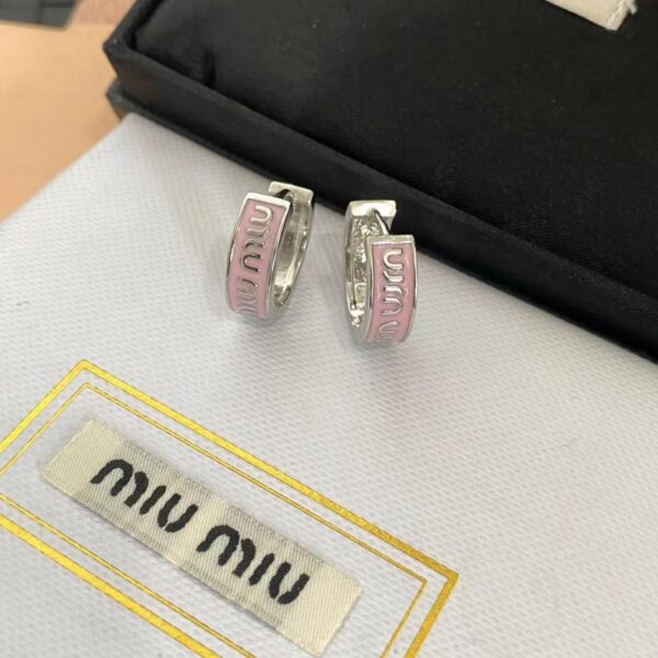 replica,repliche,fake,1:1,earrings,bracelet,ring,jewelry Ultimi orecchini miumiu ago in argento 925 (6066)