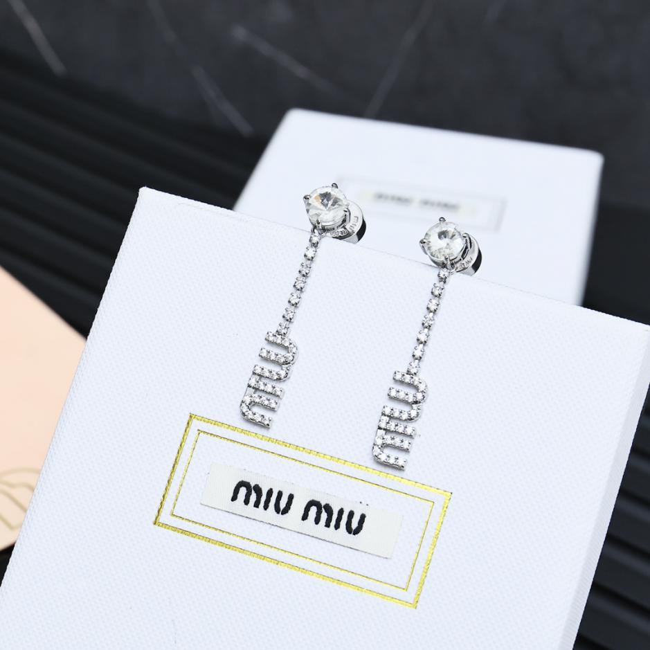 replica,repliche,fake,1:1,earrings,bracelet,ring,jewelry MIUMIU lettere piene di diamanti (EBEB) replica,repliche,fake,1:1,earrings,bracelet,ring,jewelry MIUMIU lettere piene di diamanti (EBEB)