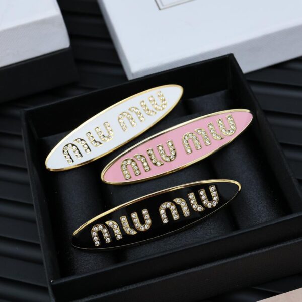 replica,repliche,fake,1:1,earrings,bracelet,ring,jewelry Forcina ovale smaltata miumiu (62C9)