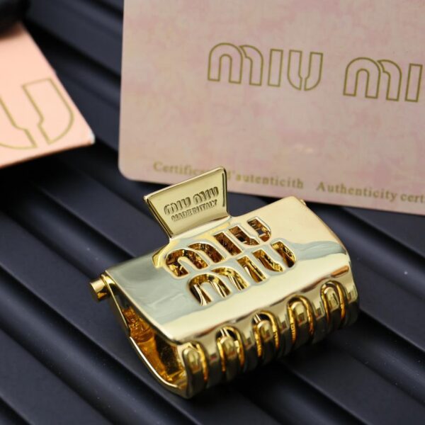 replica,repliche,fake,1:1,earrings,bracelet,ring,jewelry Miumiu nuovo tornante (B633)