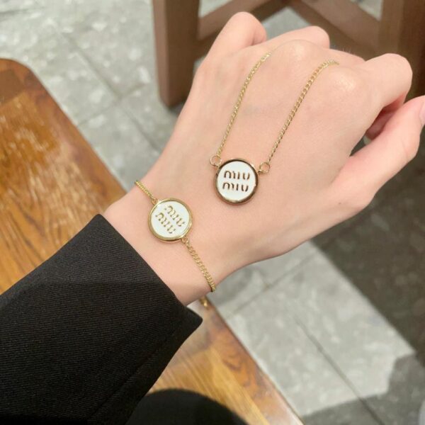 replica,repliche,fake,1:1,earrings,bracelet,ring,jewelry Collana con lettere miumiu (3749)